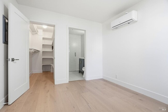 Building Photo - 172 Bella Vista Ave