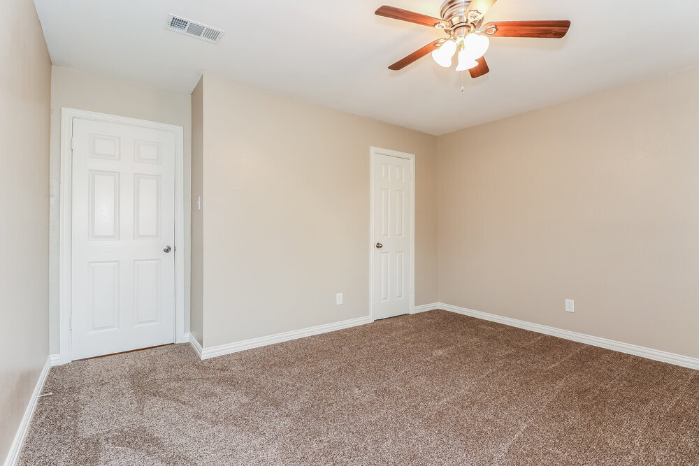 Building Photo - 1108 N Knowles Dr