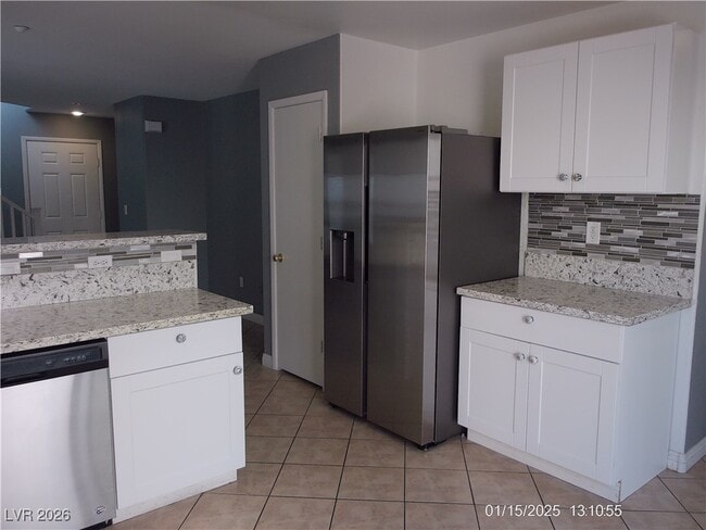 Building Photo - 7332 Ribbon Ridge Ave