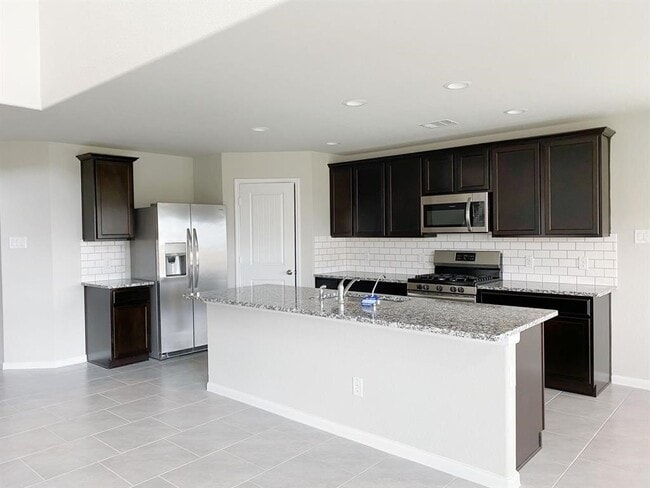 Building Photo - 29630 Juniper Ct