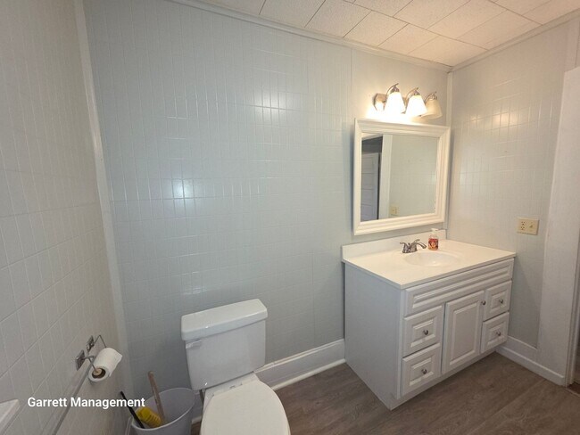 Building Photo - Cute 3/2 Home in Lometa, TX