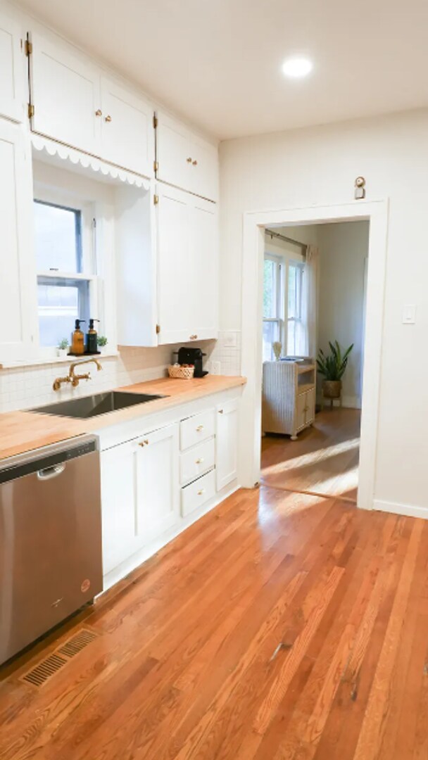 Building Photo - 3 Bed | 1 Bath Near Downtown Tulsa!