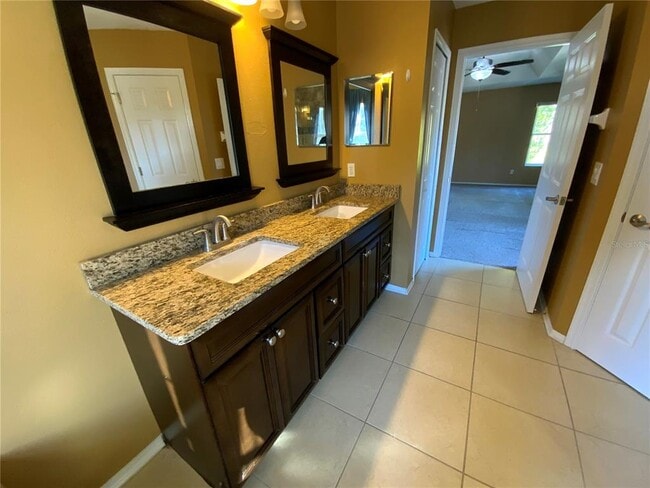 Building Photo - 1914 Palmetto Pine Ln