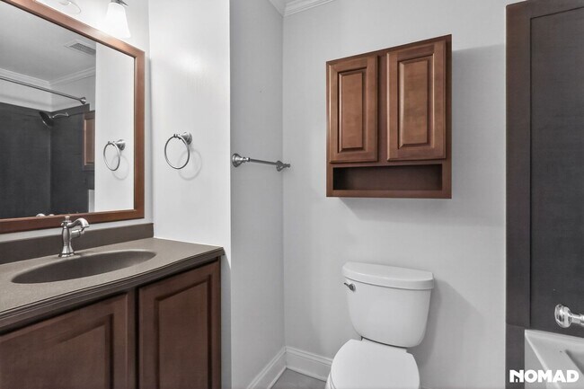 Building Photo - Charming Cary Home on Quiet Cul-de-Sac Move-In Ready!