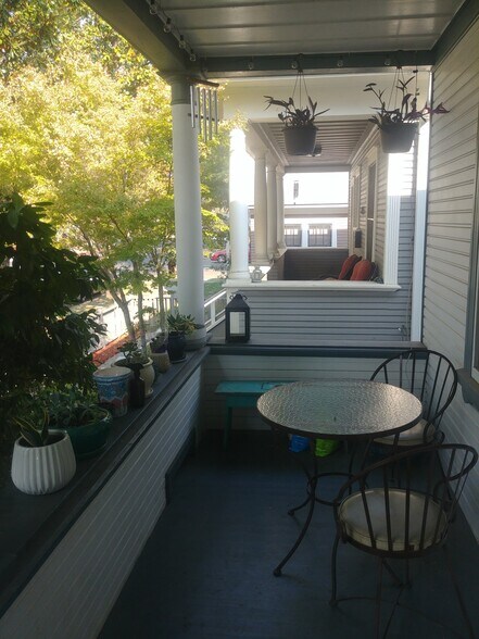 Front Porch - 2522 P St
