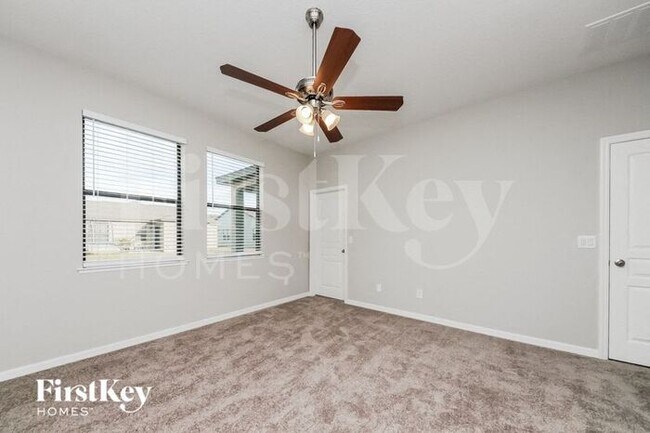 Building Photo - 4705 Blackthorn Cir