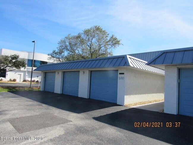 Building Photo - 205 S Banana River Blvd