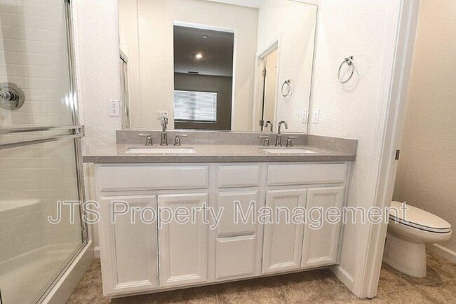 Building Photo - 4181 Paisleyshire Way