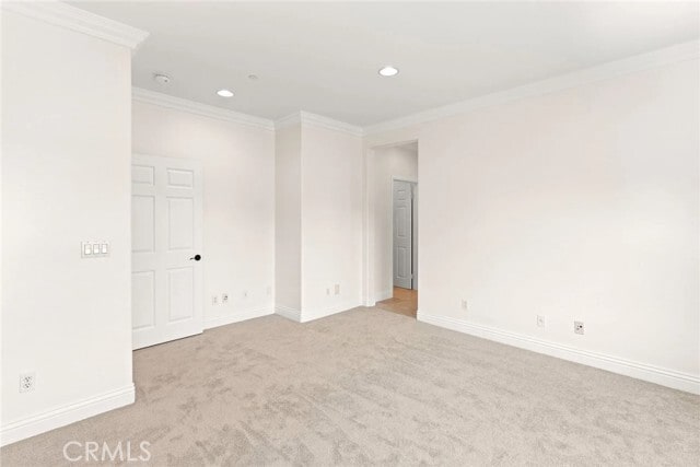 Building Photo - 61 Shade Tree