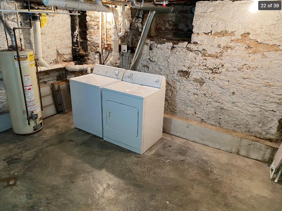 Building Photo - 624 S Pearl St
