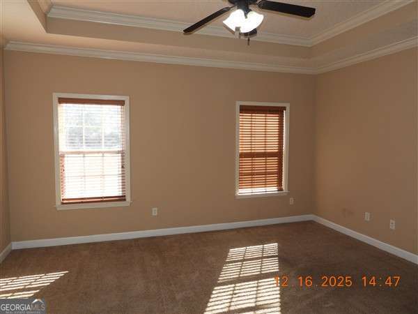 Building Photo - 493 Parish Loop