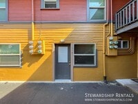 Building Photo - 1831 Kincaid St