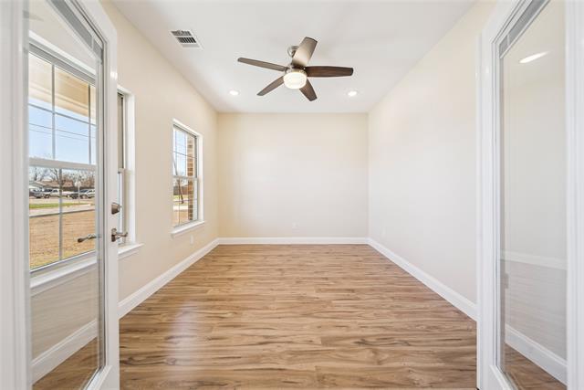 Building Photo - 1708 Dellis St