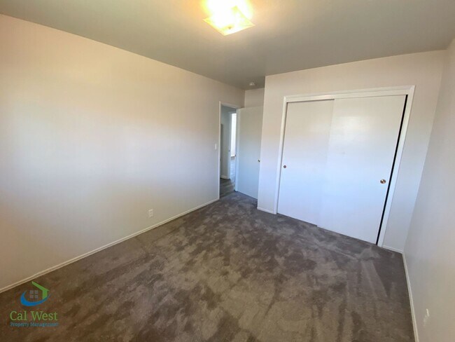 Building Photo - 01776 -3619/3621  Camden Avenue