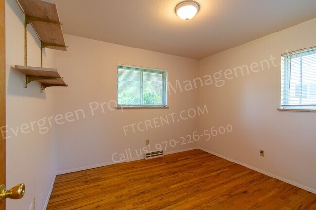 Building Photo - 1117 Fairview Dr