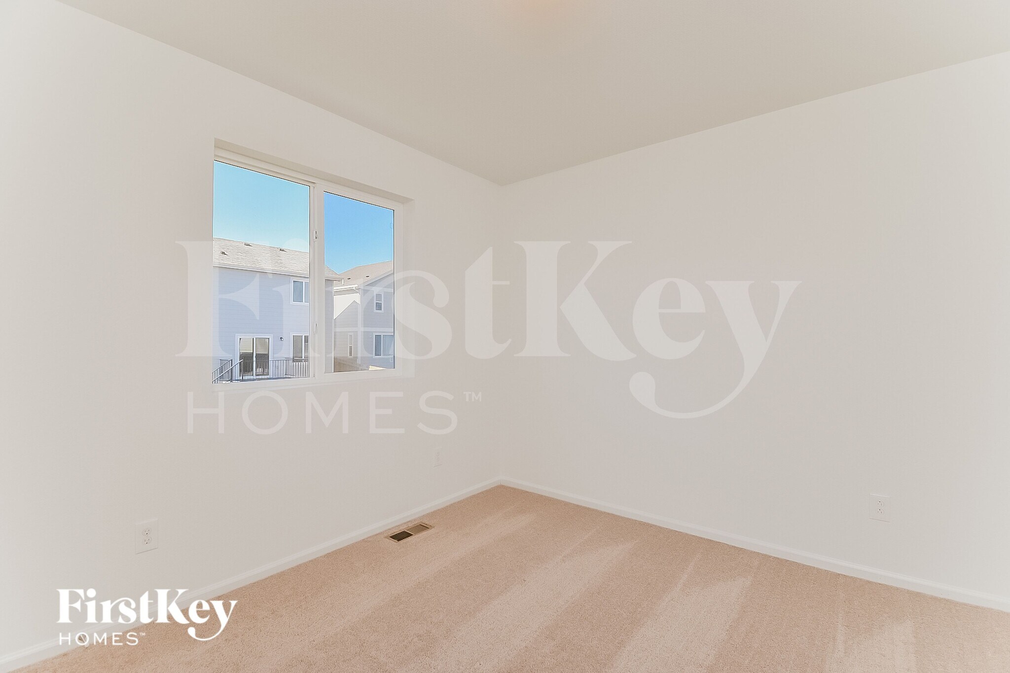 Building Photo - 10633 Luneth Dr