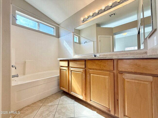 Building Photo - 10527 W Windsor Blvd