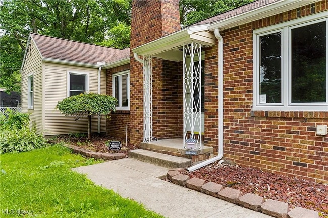 Building Photo - 3662 Monaca Ave