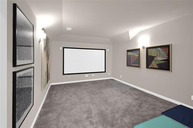 Building Photo - 1901 Crestwood Ln