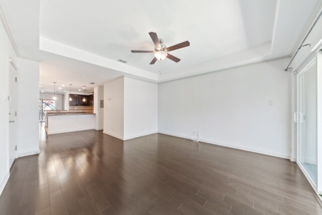 Building Photo - 100 Lorenz Rd