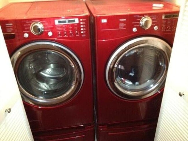 Building Photo - 1451 S Halsted St