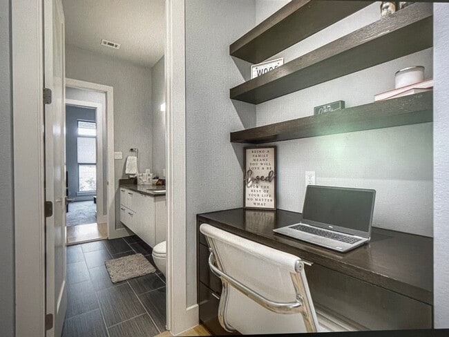 Building Photo - 3110 White Dove Dr