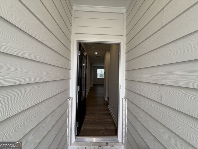 Building Photo - 7309 Mulberry St