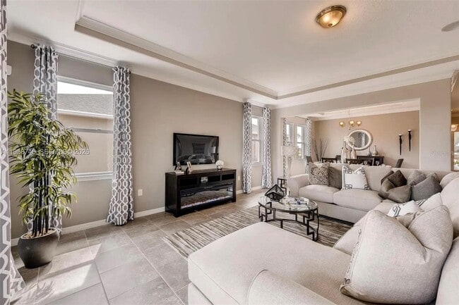 Building Photo - 1817 Walnut Crk Dr