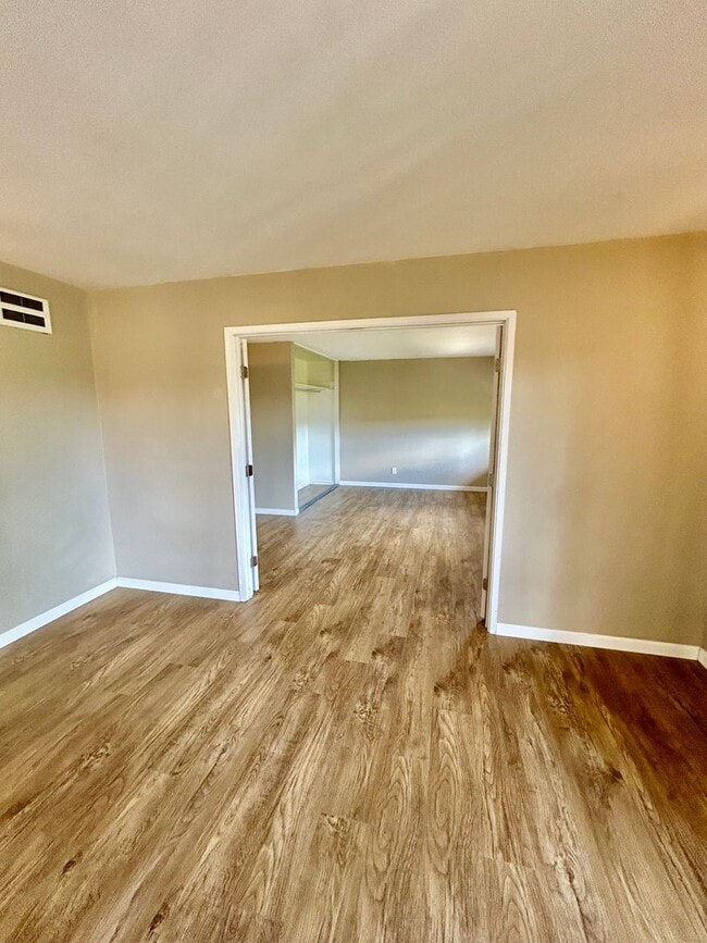 Building Photo - 4 Bedroom 3 bath Home In Rolando Village