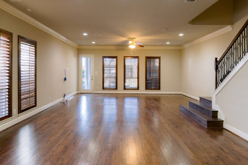 Building Photo - 4523 W University Blvd
