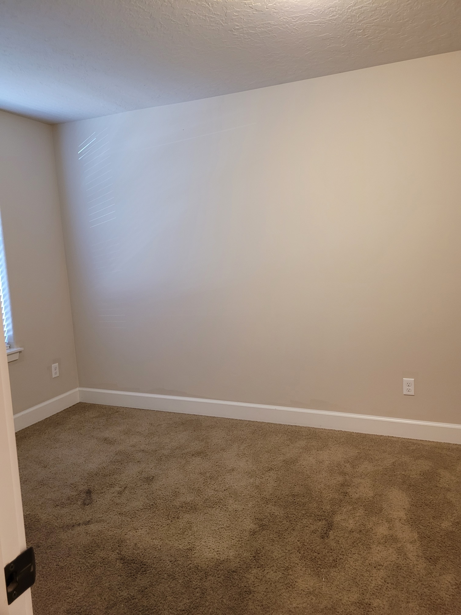 Building Photo - 3170 NE Coho St