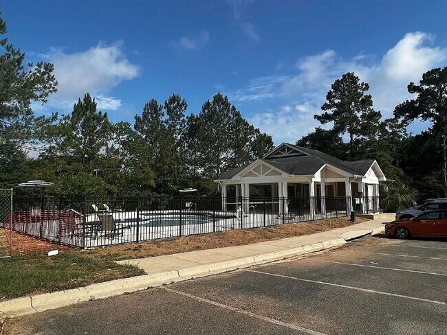 Building Photo - 2248 Del Carmel Way