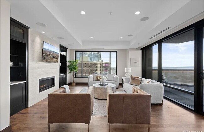 Building Photo - A Landmark Luxury Residence Above the City, Denver at Its Finest