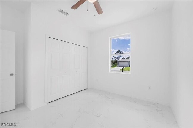 Building Photo - 1508 Hibiscus Ave