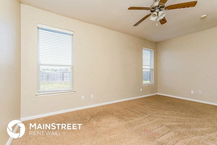 Building Photo - 204 Kennedy Dr