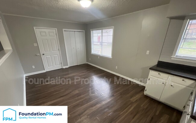 Building Photo - 4839 Applestone St