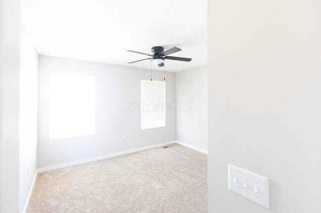 Building Photo - 297 Lenell Lp