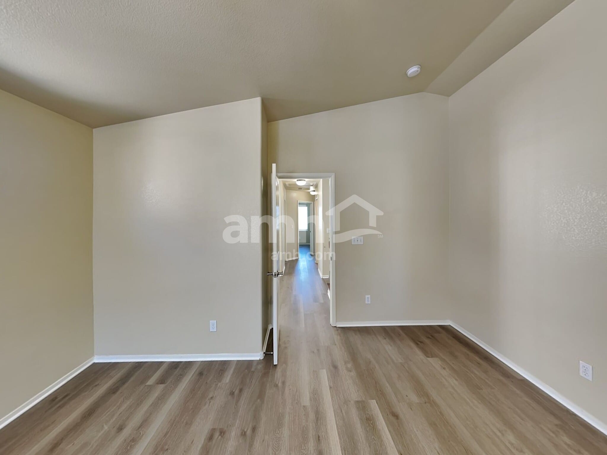 Building Photo - 6215 Van Eps Ct