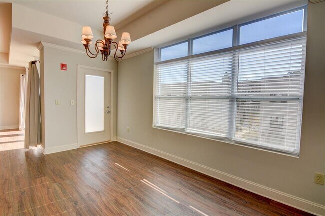 Building Photo - 3209 Ridge Towne Pl