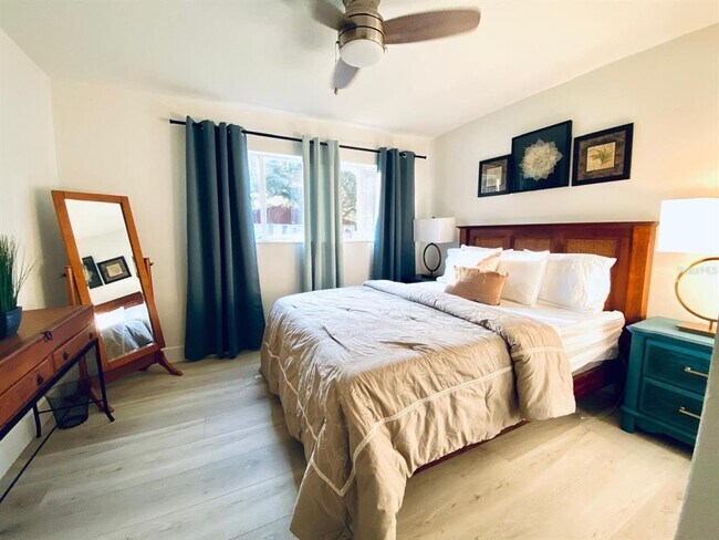 Building Photo - 415 Mapleway