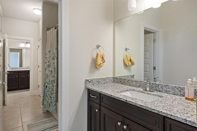 Building Photo - 16404 Horse Trap Ln