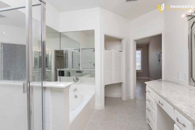 Building Photo - What's special