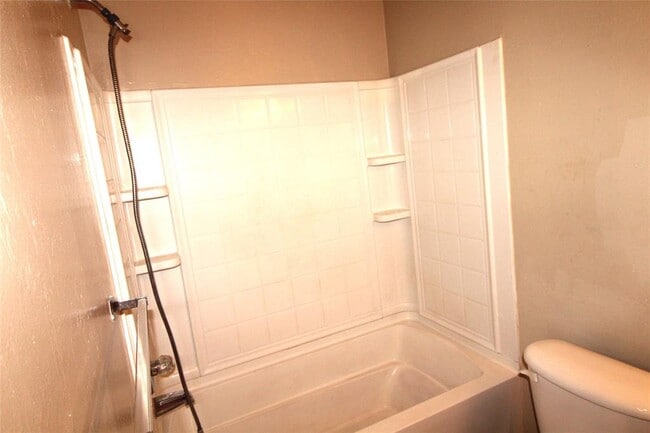 Building Photo - 4508 SE 77th St