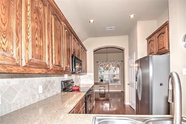 Building Photo - 10232 Benwick Dr