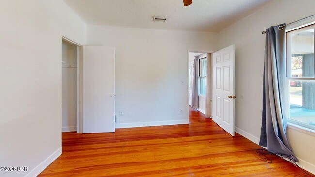 Building Photo - 318 Braddock Ave