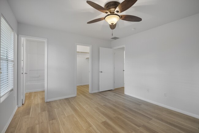 Building Photo - 1518 McCarthy Ave