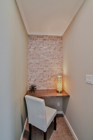 Building Photo - 475 Netherland Ave