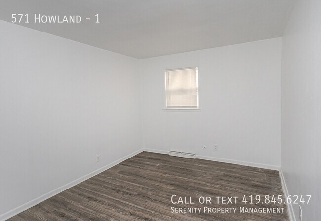 Building Photo - 571 Howland-1
