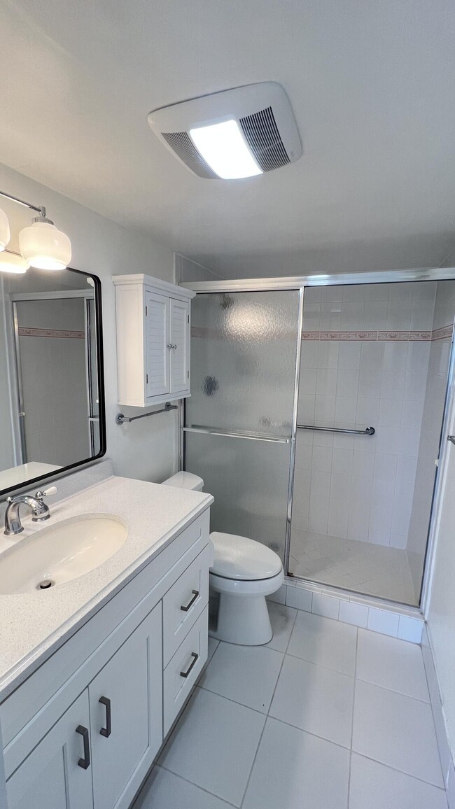 Building Photo - 4381 Trevi Ct