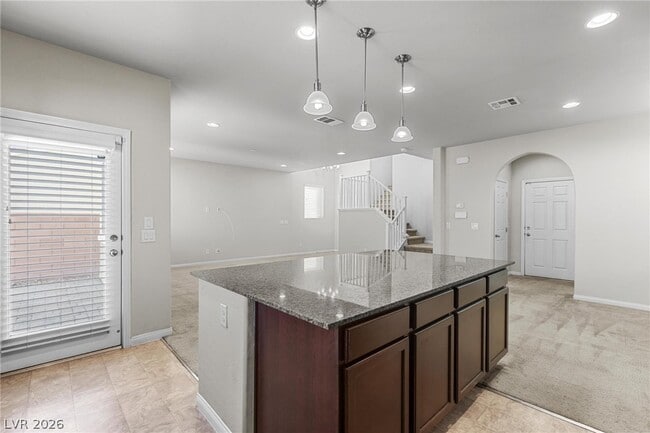 Building Photo - 8924 Willow Break Ave